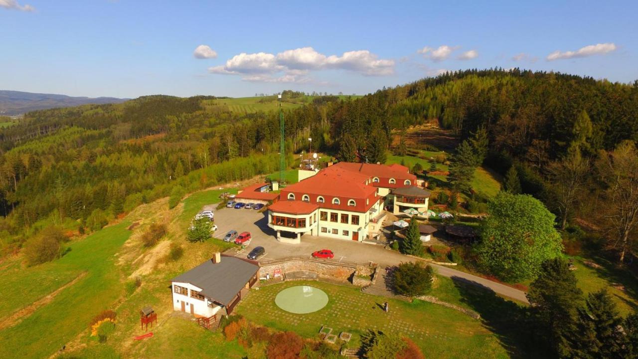 Vyhlidka Resort Náchod Exteriör bild
