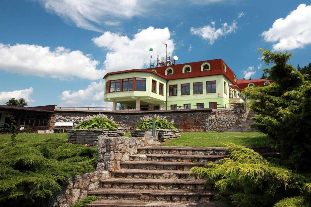 Vyhlidka Resort Náchod Exteriör bild